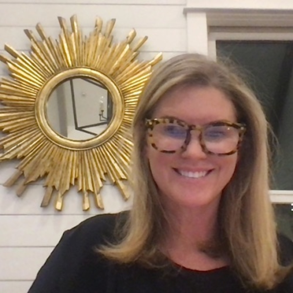 Meet your Posher, Liz